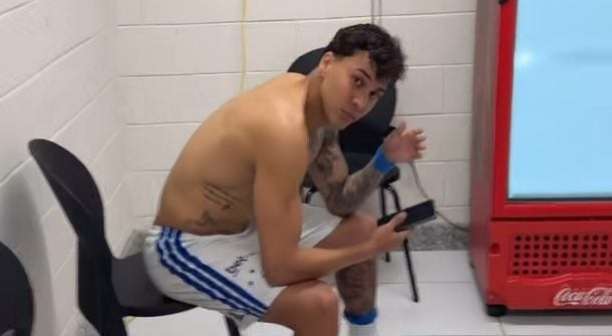 Vídeo: Alexsander confronta Kaio Jorge no doping: "Pai tá aqui, b*"