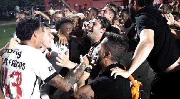 Vasco repete feito e vai à semi da Copa do Brasil pelo terceiro ano seguido
