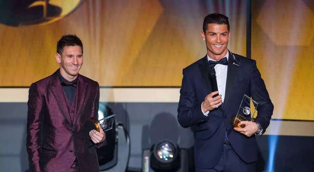 Despedida de ex-Corinthians pode colocar Messi e Cristiano no mesmo time pela primeira vez; Entenda