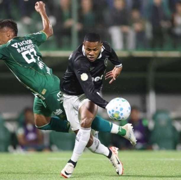 Atuações do Botafogo contra a Chapecoense: vergonha e humilhação