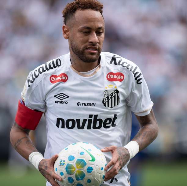Neymar vai enfrentar o Palmeiras pela Copa do Brasil? Craque já detonou gramado sintético do rival do Santos