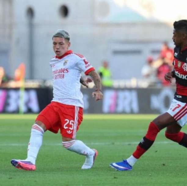 Prestianni, do Benfica, se manifesta após duelo com o Flamengo: "Não responder também é caráter"