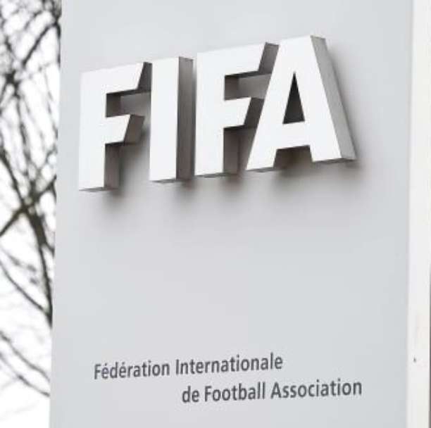 Assessor de Infantino pede demissão após projeto sobre investidores: "Mau negócio"