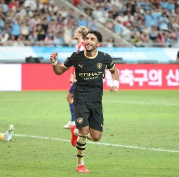 Com doblete de Marmoush, City bate Atlético de Madrid em amistoso