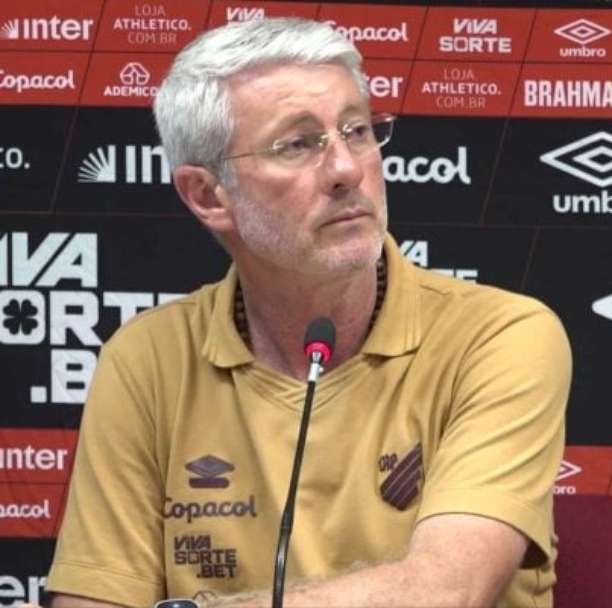 Odair quebra silêncio sobre Léo Derik, condenado a 13 anos de prisão