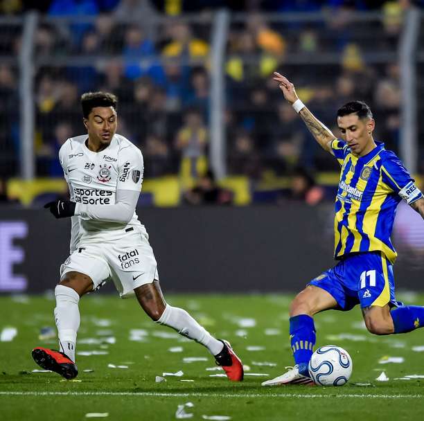 Corinthians recebe Rosario Central pela Libertadores e terá retorno de Memphis Depay
