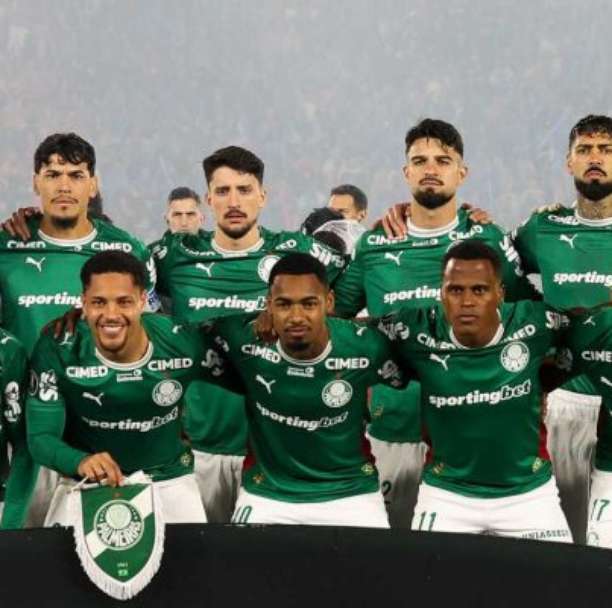 Com direito à "tréplica", Palmeiras rebate provocação do Corinthians