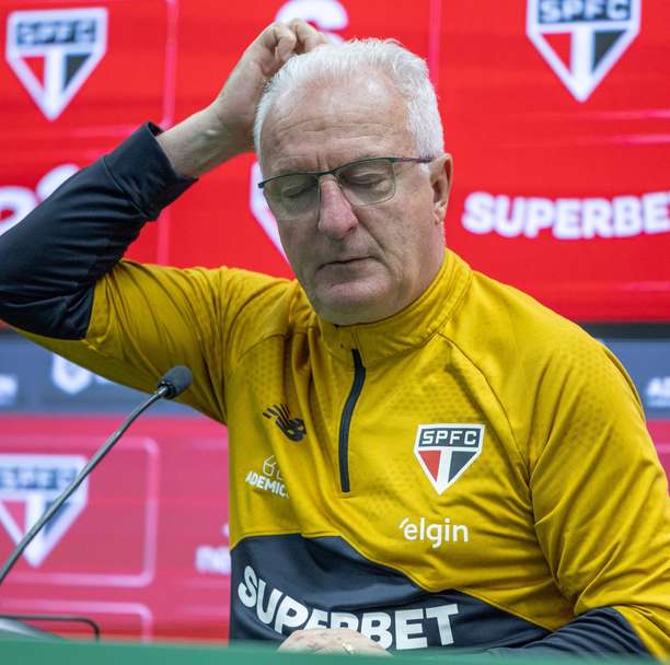Opinião: Pior que Roger e a anos-luz de Crespo, Dorival transforma o São Paulo em um deserto de ideias