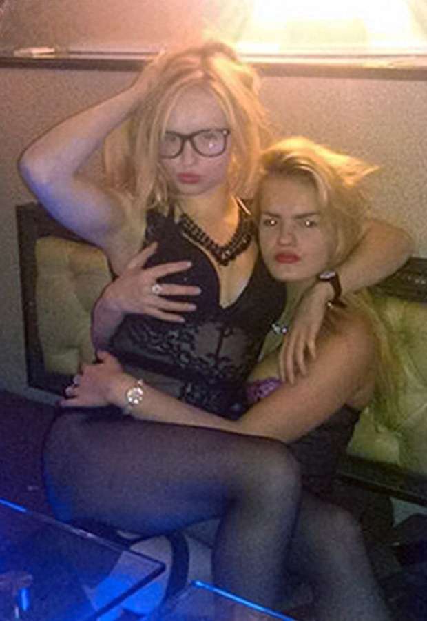 pay-stefania-dubrovina-and-elizaveta-dubrovina.jpg