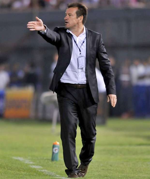 Em dia confuso, CBF banca Dunga na Olimpíada