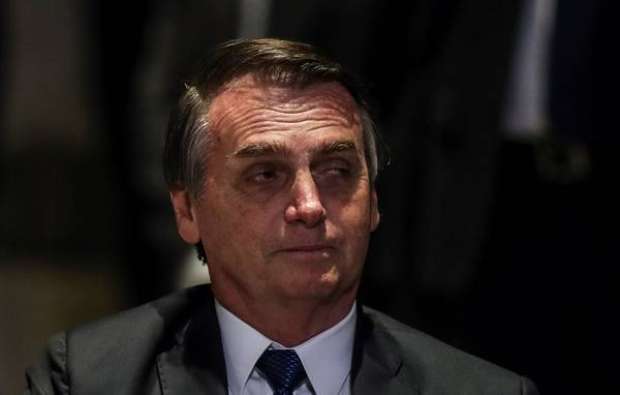 Empresas desistem de patrocinar homenagem a Bolsonaro em NY Empresas desistem de patrocinar homenagem a Bolsonaro em NY