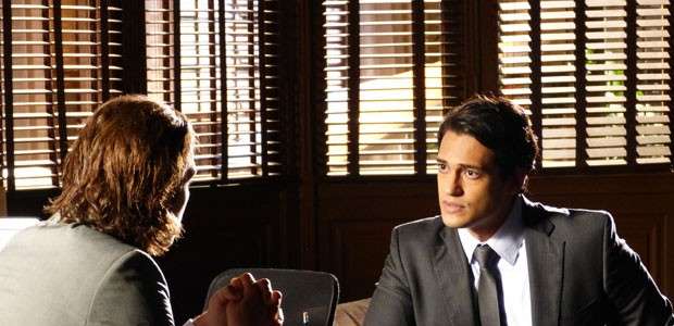 'Flor do Caribe': Hélio diz para Alberto que Cassiano ...