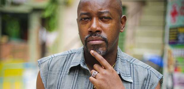 "Não tinha como pagar parto da minha mulher", diz ator ...