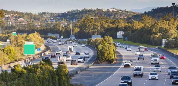 Motorista precisa ter atenção para evitar pequenos acidentes