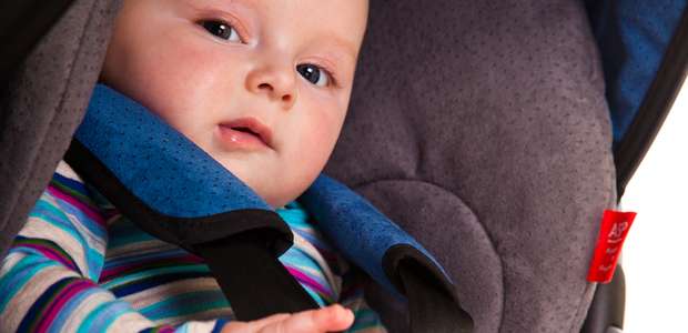 Saiba como retirar variadas manchas do estofado do carro