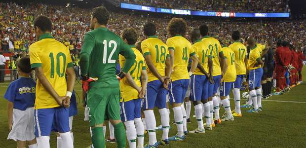 Saiba quanto custa a camisa da seleção brasileira pelo mundo