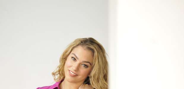 Atriz retorna ao Brasil para papel em 'Malhação' e quer ...