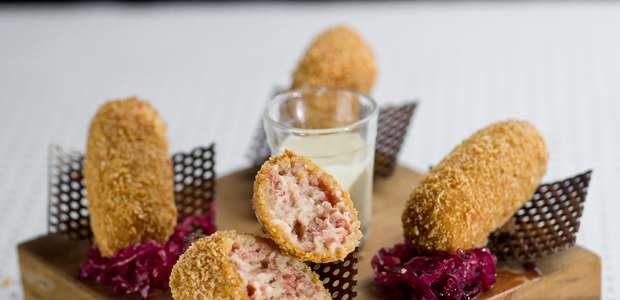 Bar em SP tem apenas comidas do sul do País no cardápio