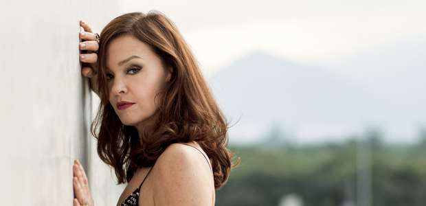 'Em Família': Julia Lemmertz diz que Helena foi "massacrada"