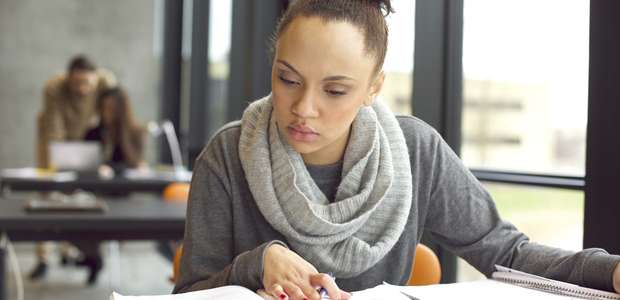 Concursos oferecem 883 vagas até esta quinta-feira