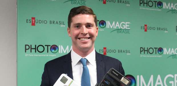 Polaroid ressuscita foto instantânea em máquina digital