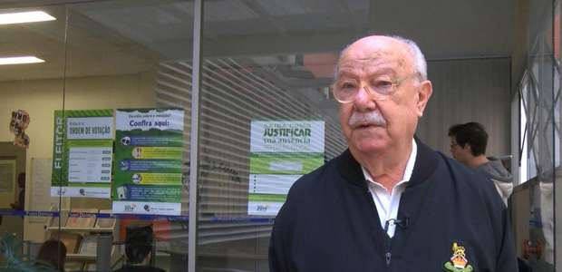 SP: advogado de 83 anos é mesário em eleições desde 1950