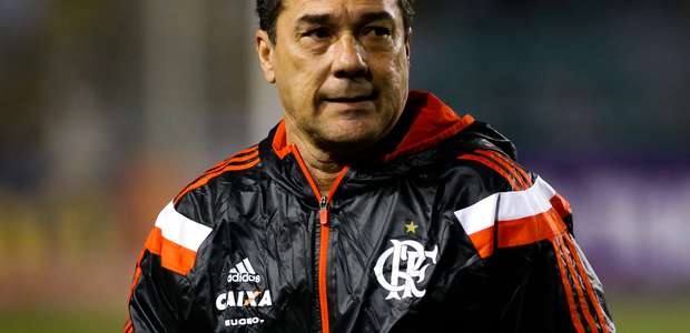 Em busca de reforços, Flamengo marca amistoso com Shakhtar