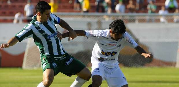 Fumagalli e Carpini permanecem no Guarani em 2015