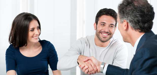 Concursos têm 24.217 vagas com salário de até R$ 15,5 mil