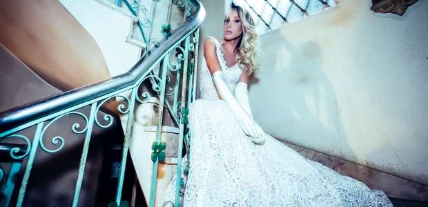 Top transex, Carol Marra posa vestida de noiva para revista