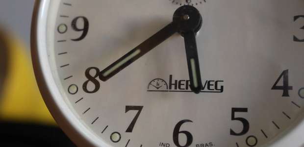 Corpo humano leva 14 dias para se acostumar com horário ...