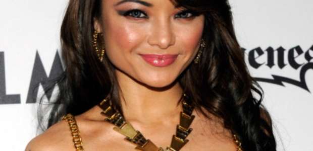 Cancelan cuenta de Tila Tequila por hacer saludo nazi en ...