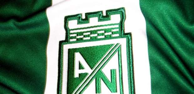 Atlético Nacional lamenta la tragedia del avión de ...