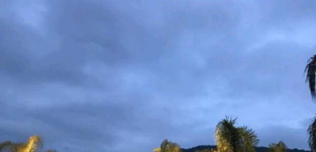 Neymar disponibiliza helicóptero para buscar os amigos