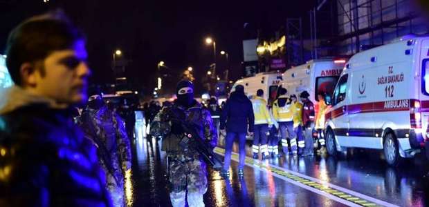 Sobrevivente narra horror para escapar de boate turca