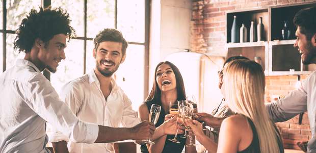 Vai receber os amigos para um jantar? Deixe tudo limpo!