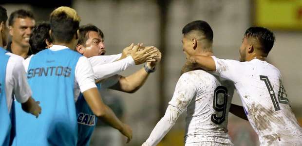 Santos vence Mirassol nos pênaltis e avança na Copinha