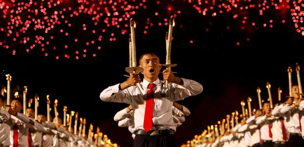 Coreia do Norte exibe espetáculo turístico e poder do ...