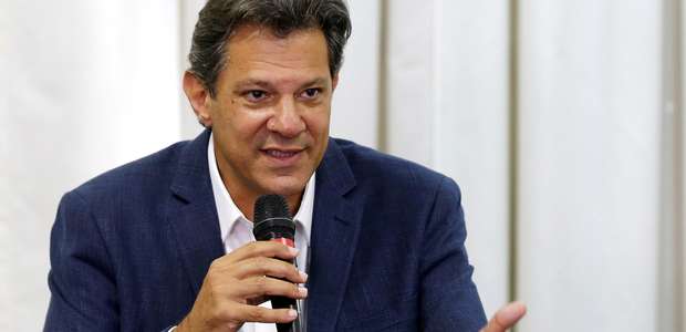 Haddad acena para França e não sabe se terá conversa com FHC