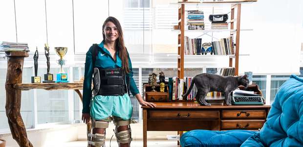 "Comemoro por ter sobrevivido", diz a ex-ginasta Laís Souza