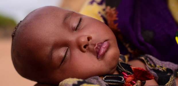 As meninas que ficam noivas ainda bebês