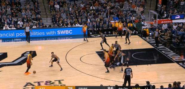 NBA: San Antonio Spurs 110 x 97 Utah Jazz