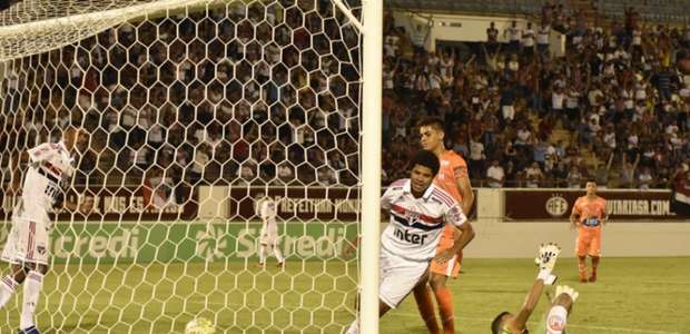 São Paulo faz 7 no Holanda-AM e goleia na estreia da Copinha