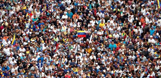 Crise na Venezuela: Brasil e EUA reconhecem líder da ...