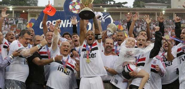 Capitão do São Paulo na Copinha renova contrato até 2022