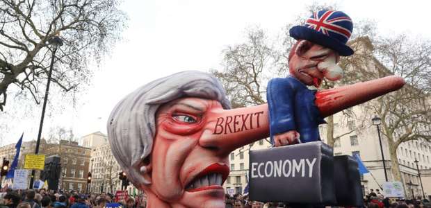 Brexit: milhares vão às ruas em Londres pedindo novo ...