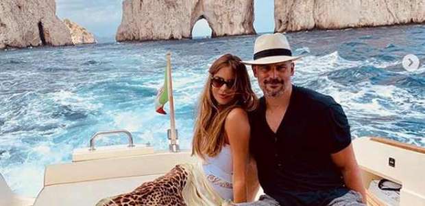 Sofia Vergara comemora cinco anos de relacionamento