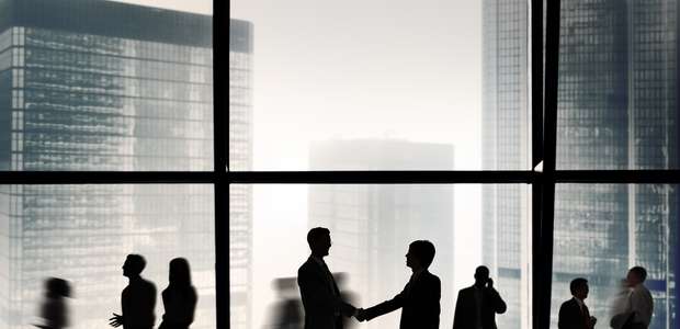 Desenvolva a oratória persuasiva e saia melhor em ...