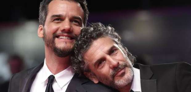 Filme com Wagner Moura estreia sob aplausos em Veneza