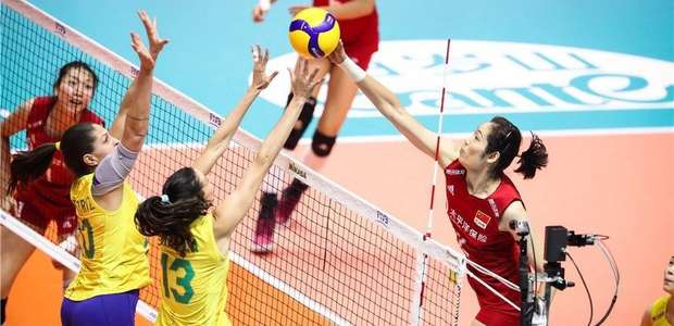 Seleção feminina para no bloqueio da China e perde mais ...